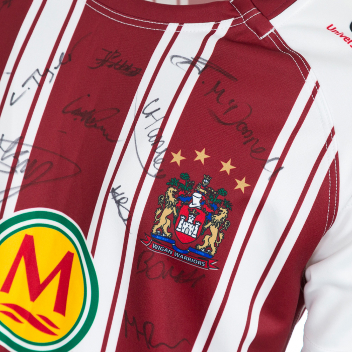18/19 Academy U19s Signed Shirt